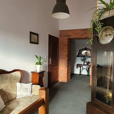 Babie Lato B&B Uniejow Εξωτερικό φωτογραφία