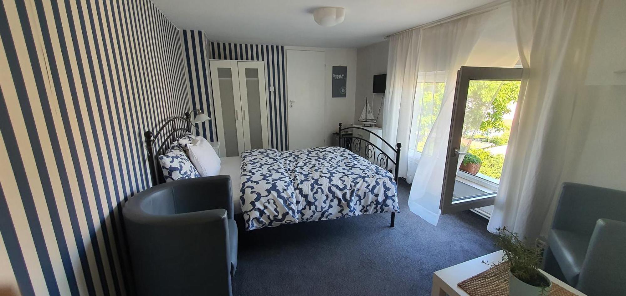 Babie Lato B&B Uniejow Δωμάτιο φωτογραφία