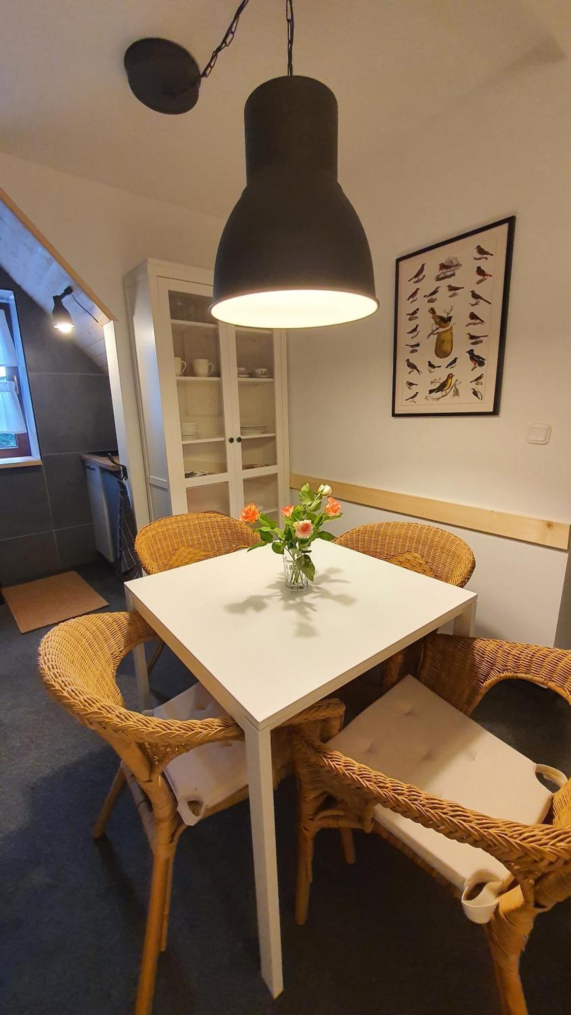 Babie Lato B&B Uniejow Δωμάτιο φωτογραφία