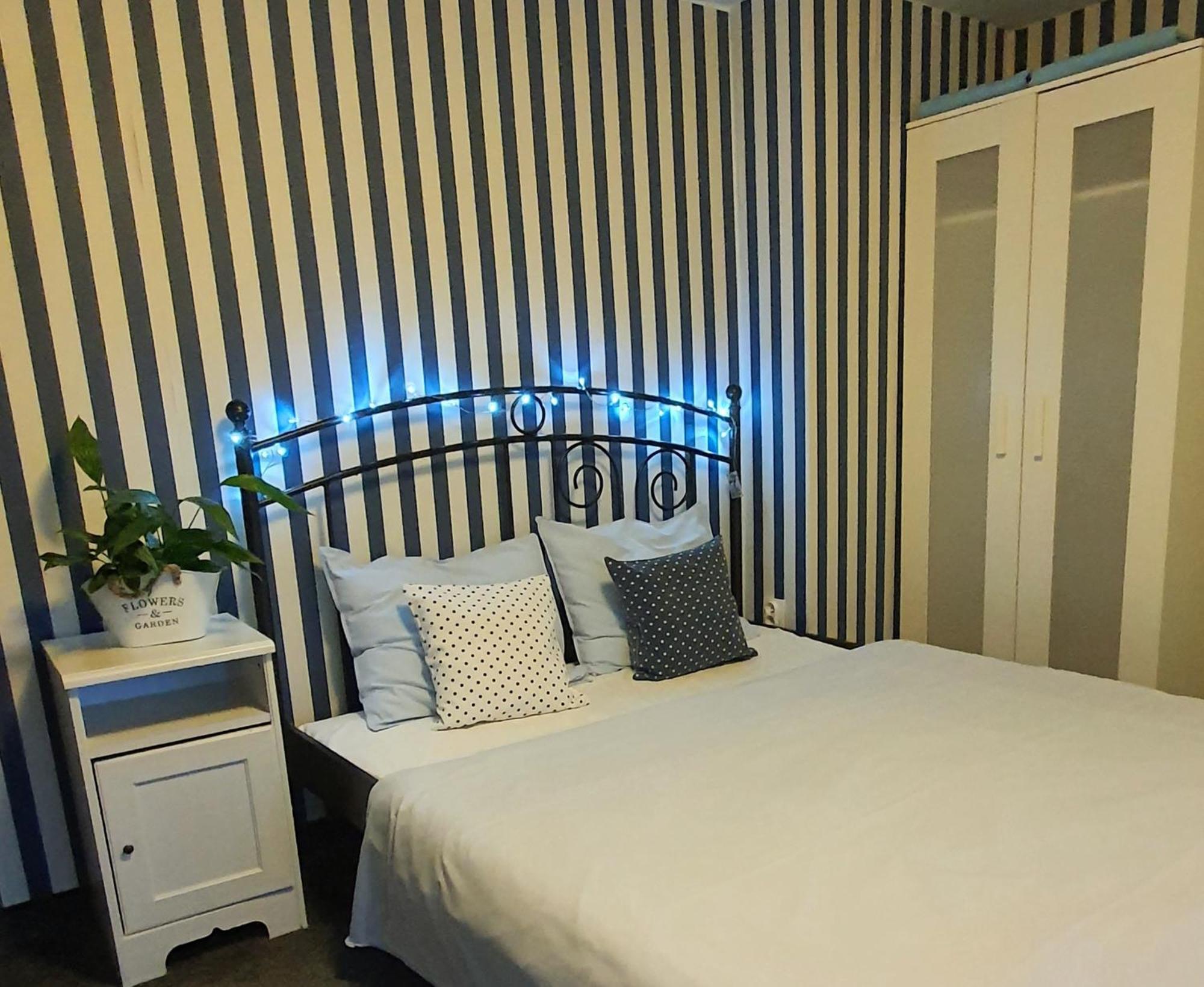Babie Lato B&B Uniejow Δωμάτιο φωτογραφία