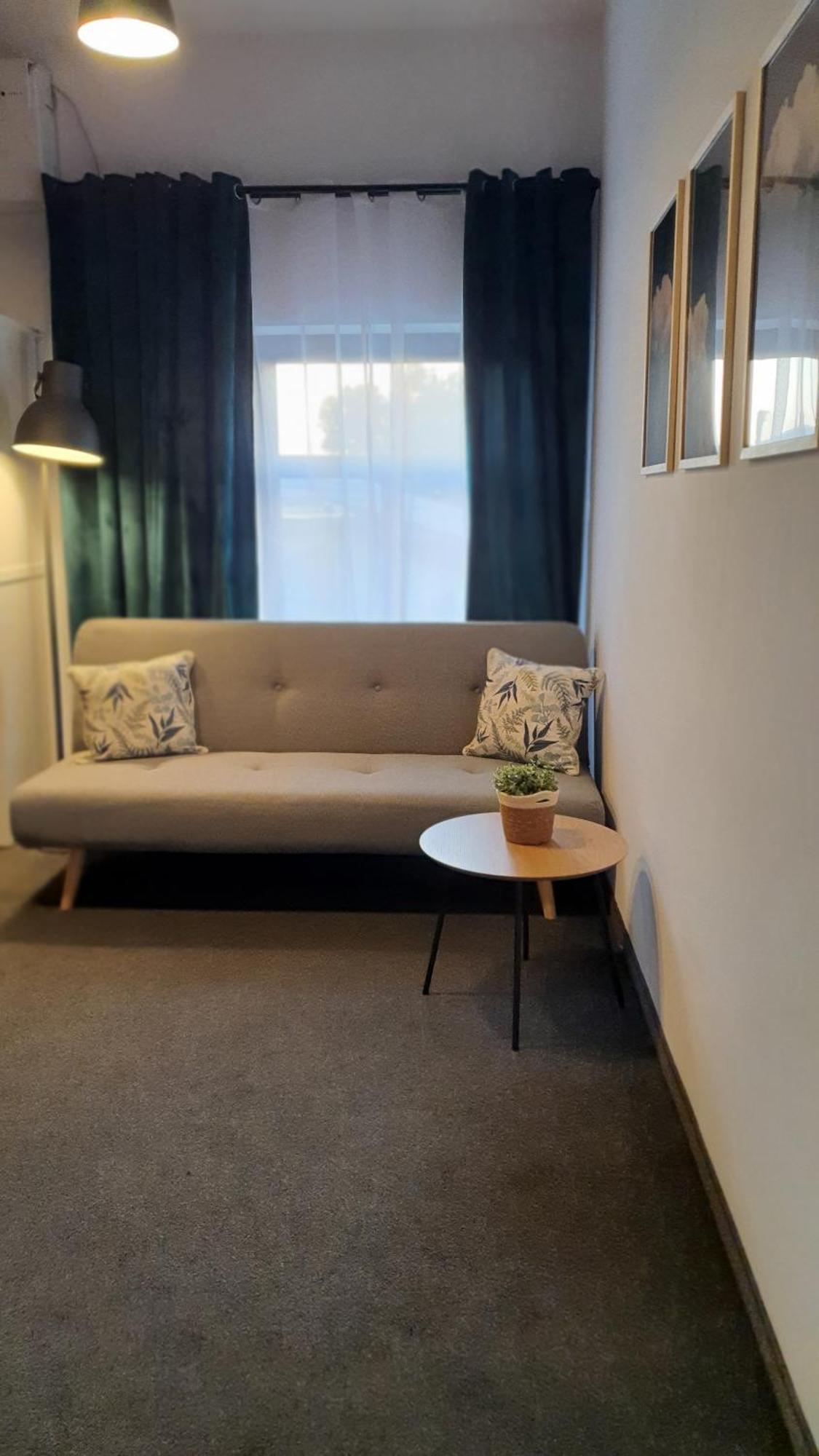 Babie Lato B&B Uniejow Δωμάτιο φωτογραφία